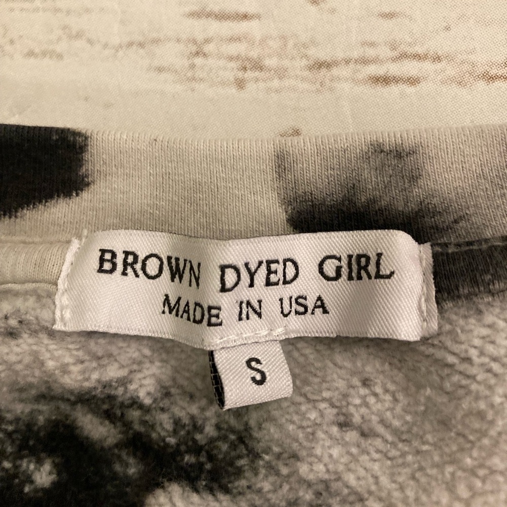 Brown Dyed Girl Black and Gray Tie Dyed Sweatshirt Small - Picture 2 of 8